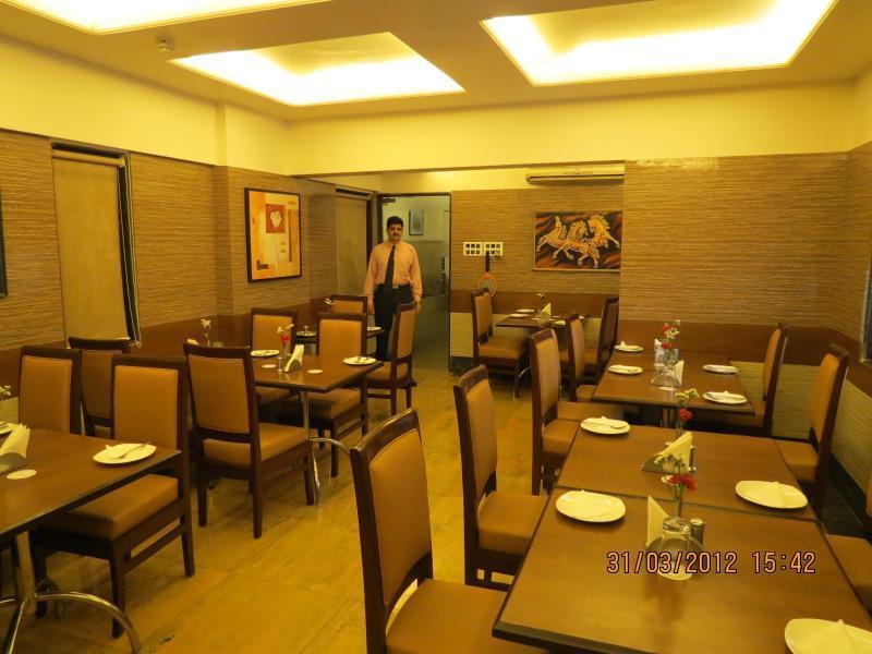Jyoti Dwelling Hotel Bombaj Zewnętrze zdjęcie