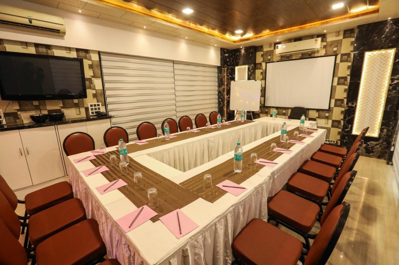 Jyoti Dwelling Hotel Bombaj Zewnętrze zdjęcie